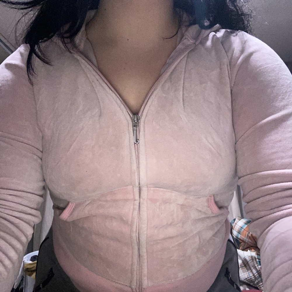 💓SOLD 💓Pink Juicy Couture Sweater 💞 - Picture 5 of 9